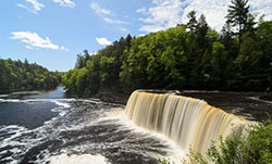 Tahquamenon Falls